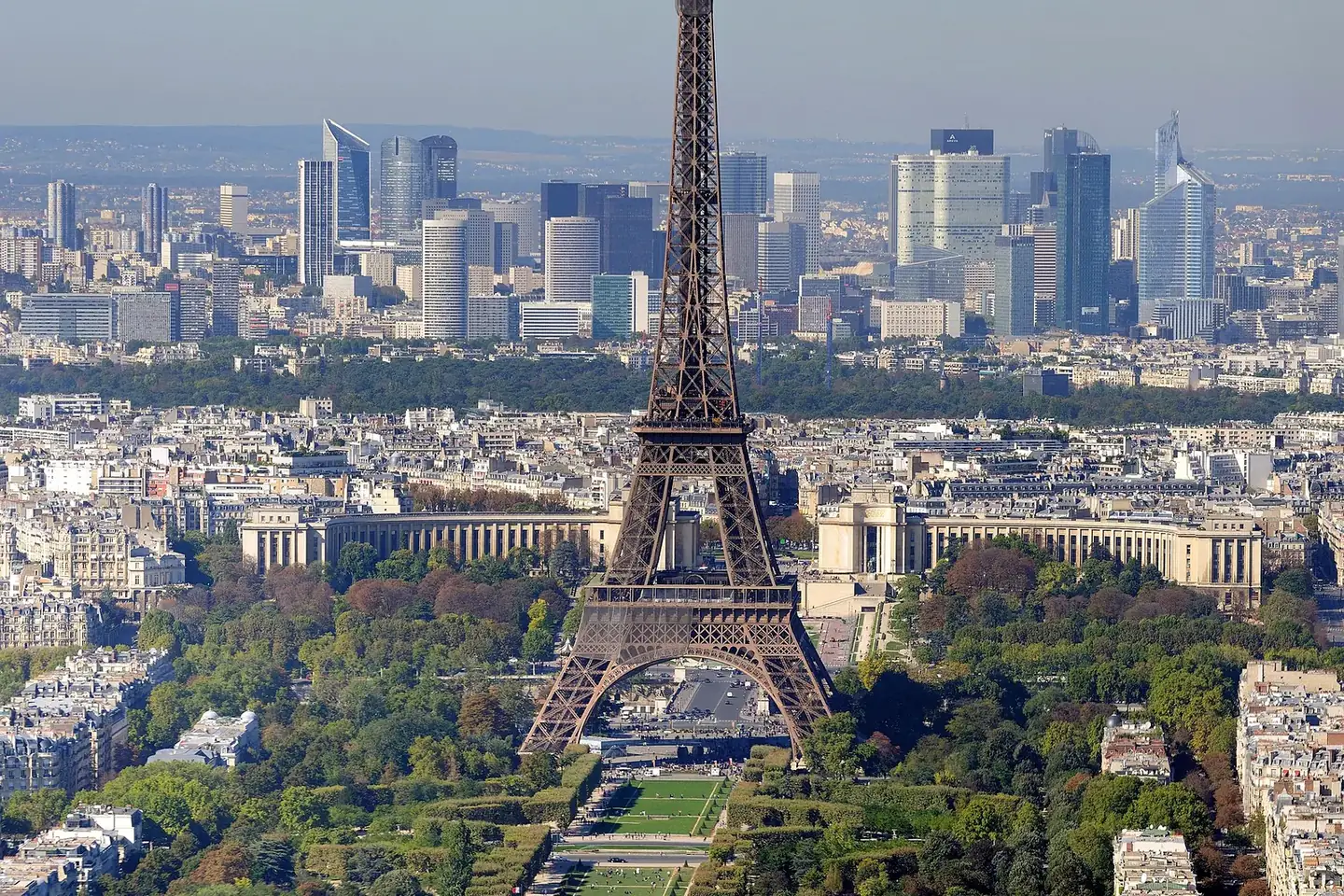 Paris - Eiffelturm und Marsfeld2 in Paris, France